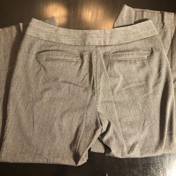 Rafaella Womens Size 18W Gray Pinstripe‎ Dress Pants Tailored Look Professional - Picture 4 of 7